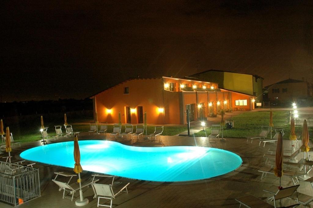 Agriturismo Aver Villafranca di Verona Luaran gambar