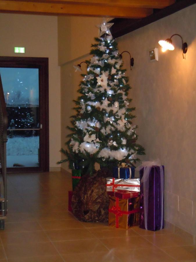 Agriturismo Aver Villafranca di Verona Luaran gambar