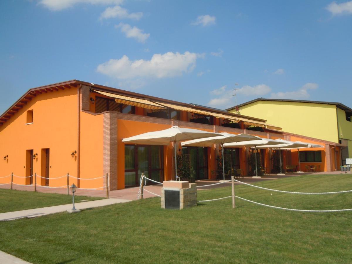 Agriturismo Aver Villafranca di Verona Luaran gambar